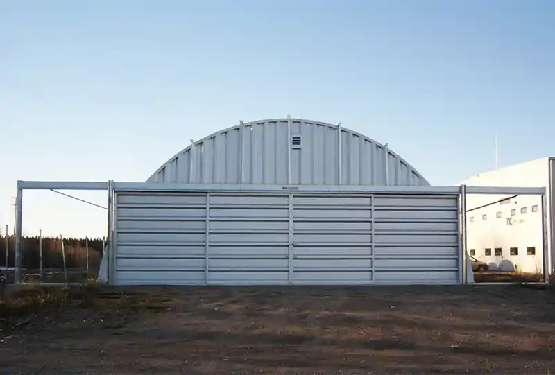 4 Q style steel building
