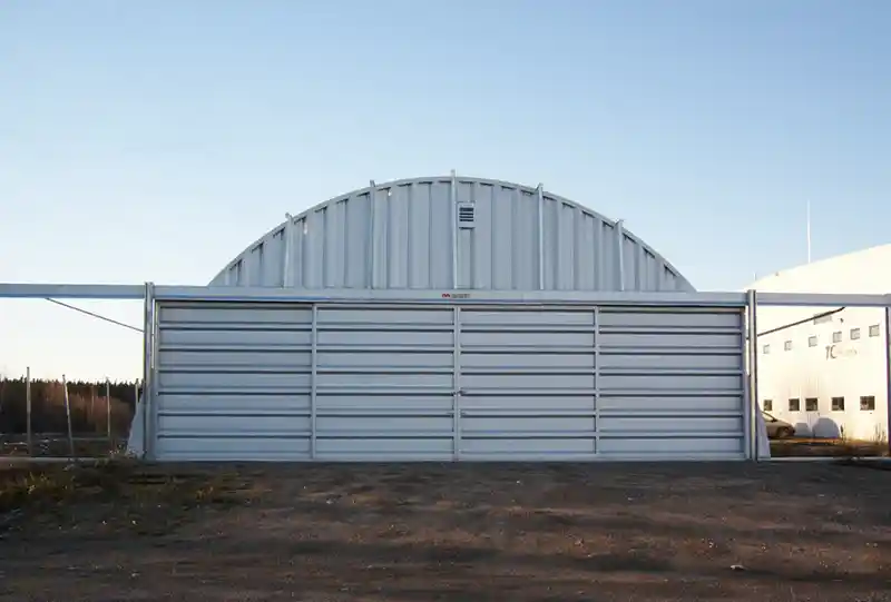 Sliding Doors 8 Large metal sliding door